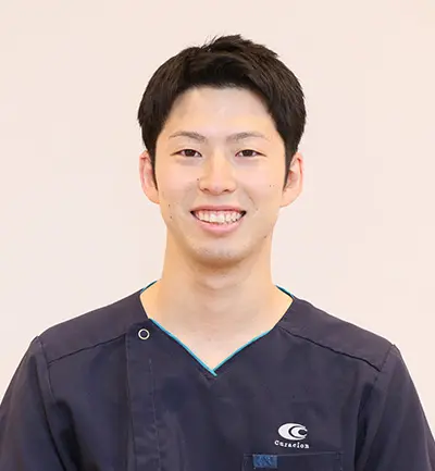 朝日遼